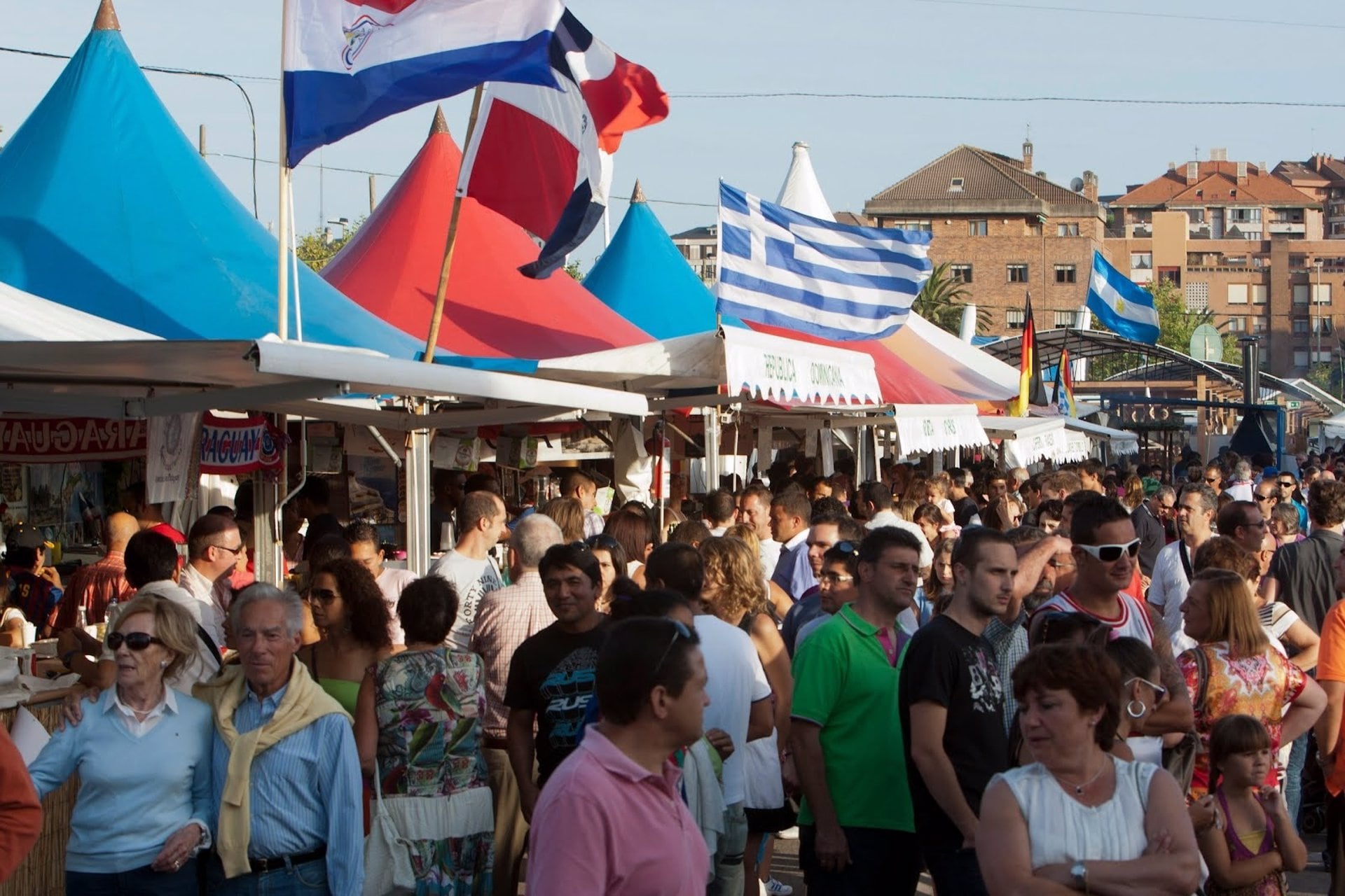 Archivo - Festival Intercultural de las Naciones de Santander.