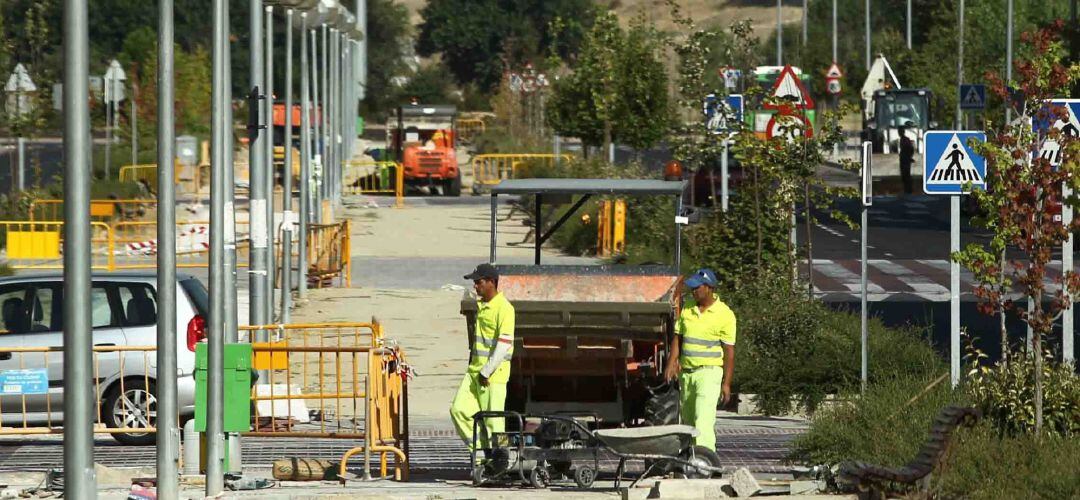 Trabajadores en una imagen de archivo