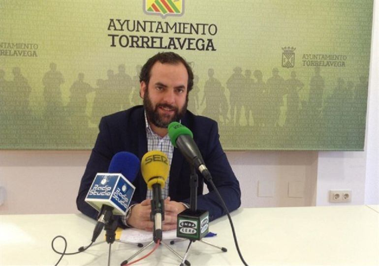 José Otto Oyarbide, concejal de Vivienda y Urbanismo de Torrelavega