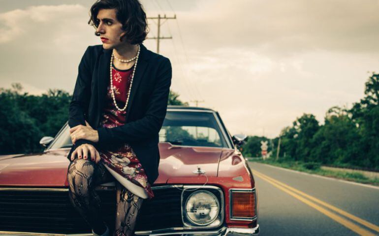 Ezra Furman en una imagen promocional de su último trabajo