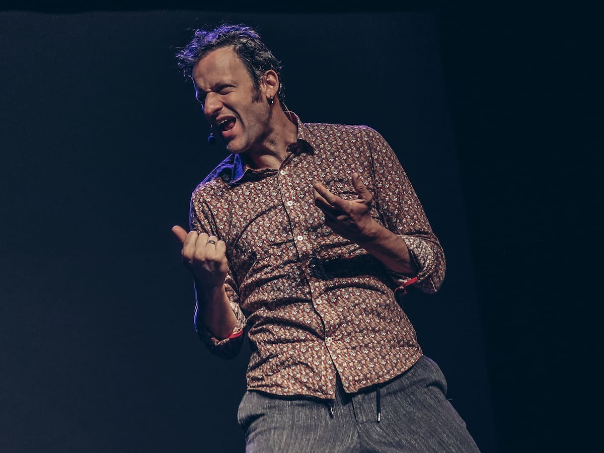 Edu Soto: "Me dejo llevar por el directo, por la improvisación, y elijo al público que sé que va a dar espectáculo"