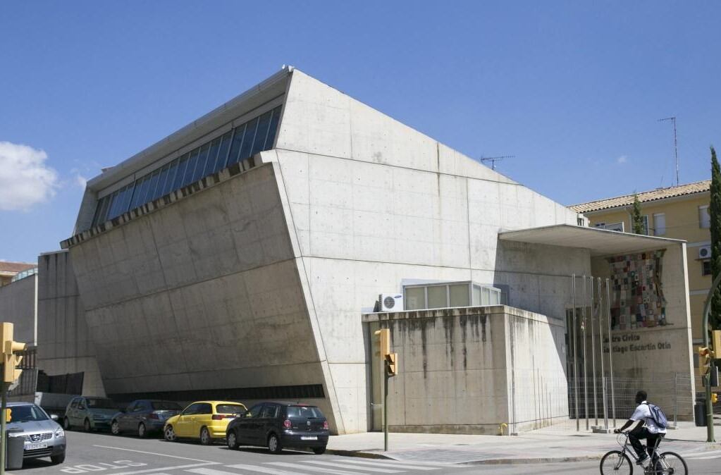 Centro Cívico Santiago Escartín Otín