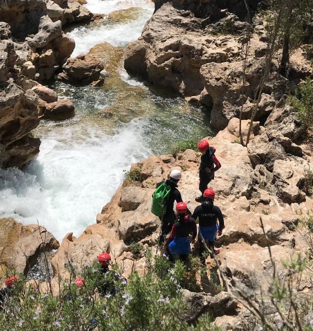 Deporte de aventura en las Chorreras de Enguídanos