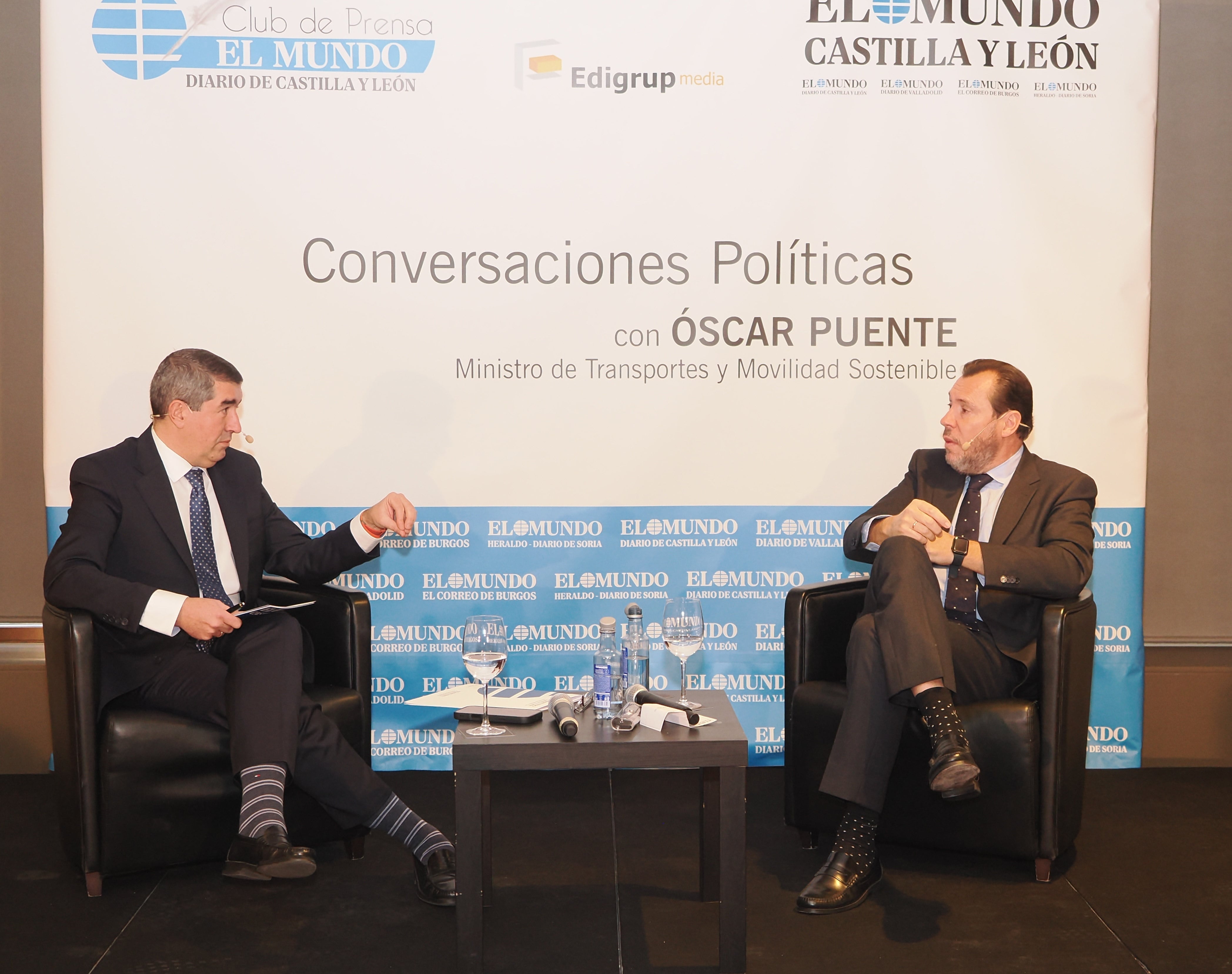 El ministro de Transportes y Movilidad Sostenible, Óscar Puente, participa en el Club de Prensa de El Mundo-Diario de Castilla y León