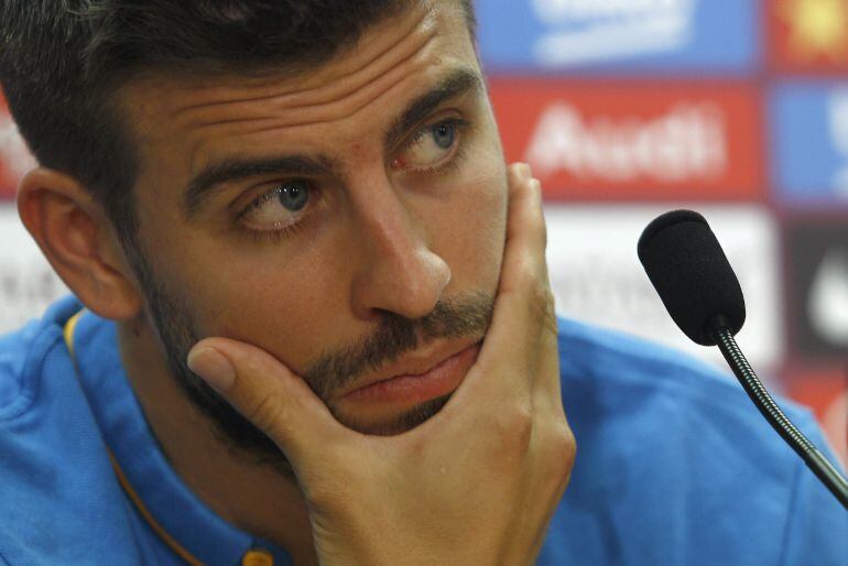 Gerard Piqué, durante la rueda de prensa para aclarar que no dejará la Selección