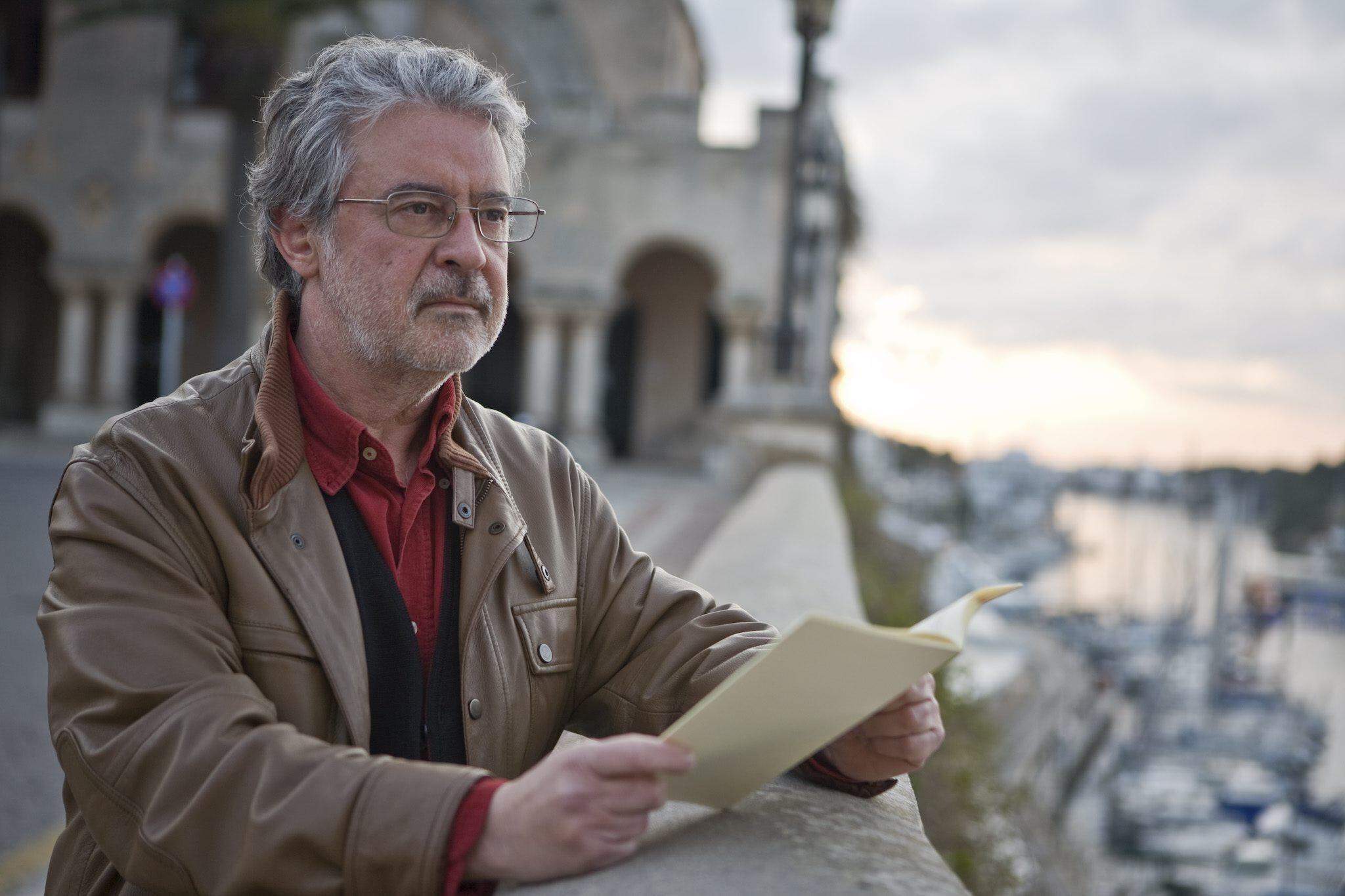 Poeta, políric, mestre i filòleg,, va ser una figura clau a la Menorca de finals del segle XX i inicis del XXI.