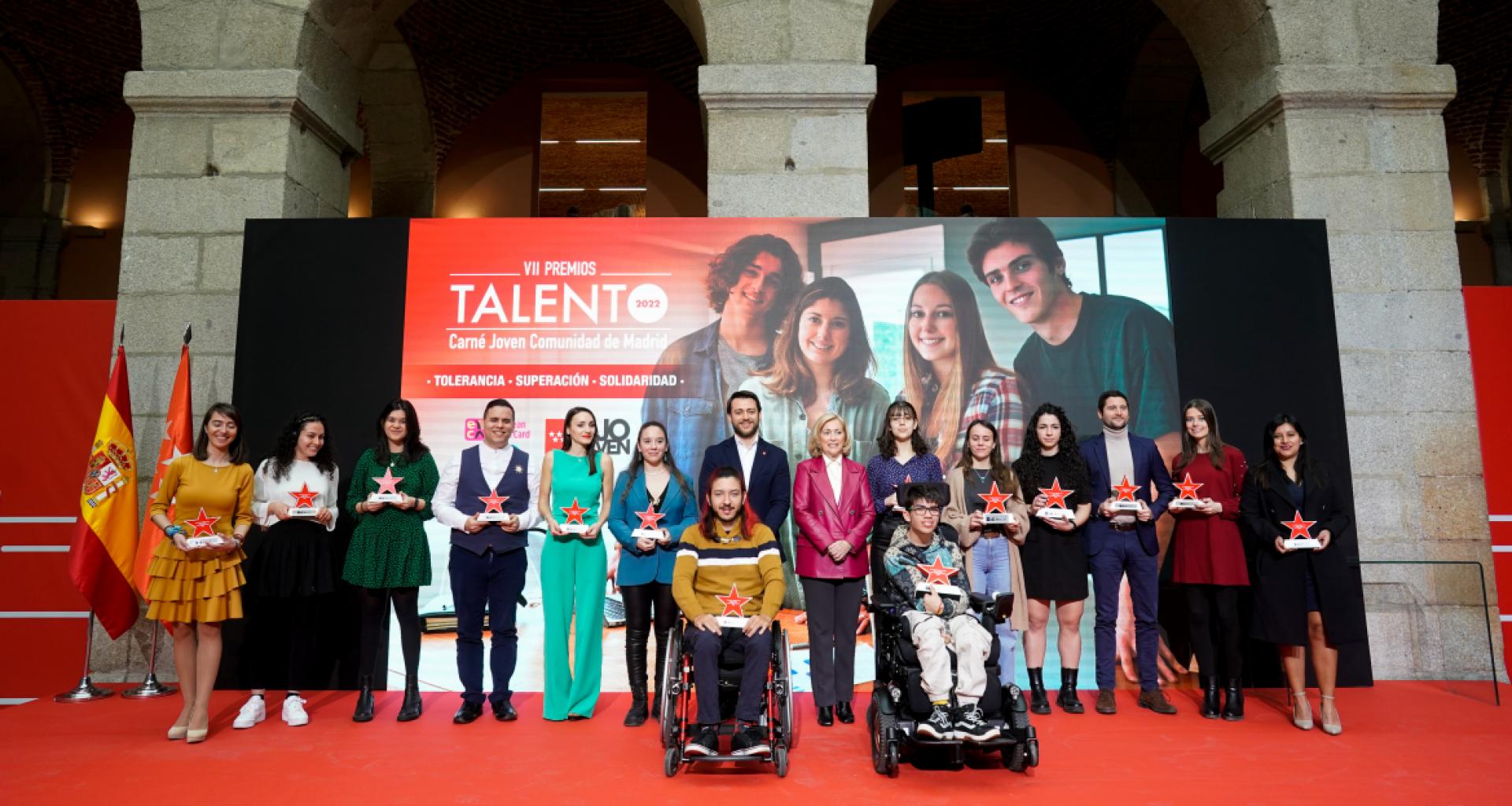 La Comunidad de Madrid reconoce ejemplos de superación, solidaridad y tolerancia con los Premios Talento Joven