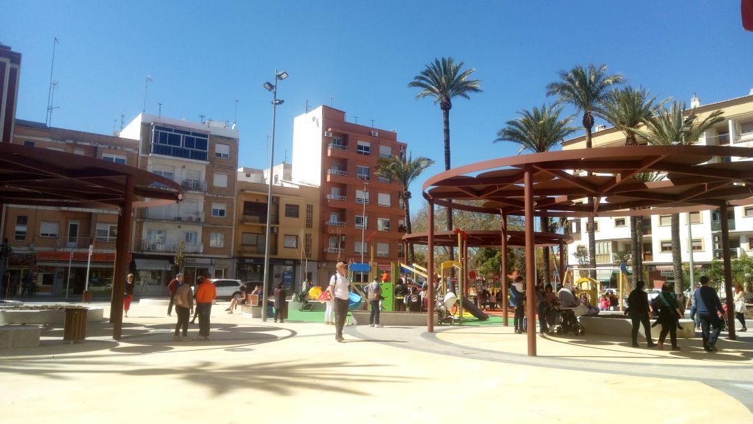 Plaza Archiduque Carlos remodelada.