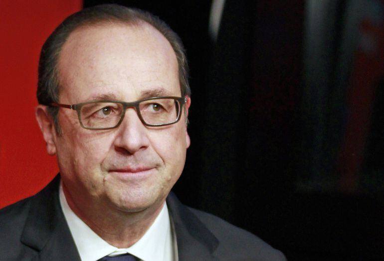 Francois Hollande durante la entrevista que ha ofrecido a France Inter radio