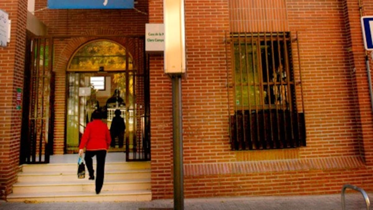 Hablamos con Concha Villalón, concejala de Bienestar Social de Alcobendas, sobre los cursos de la Casa de la Mujer en el primer trimestre de 2025