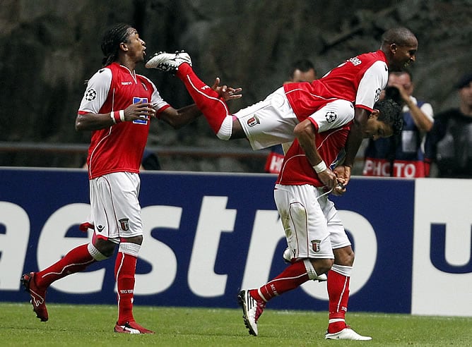 Matheus celebra el gol de victoria