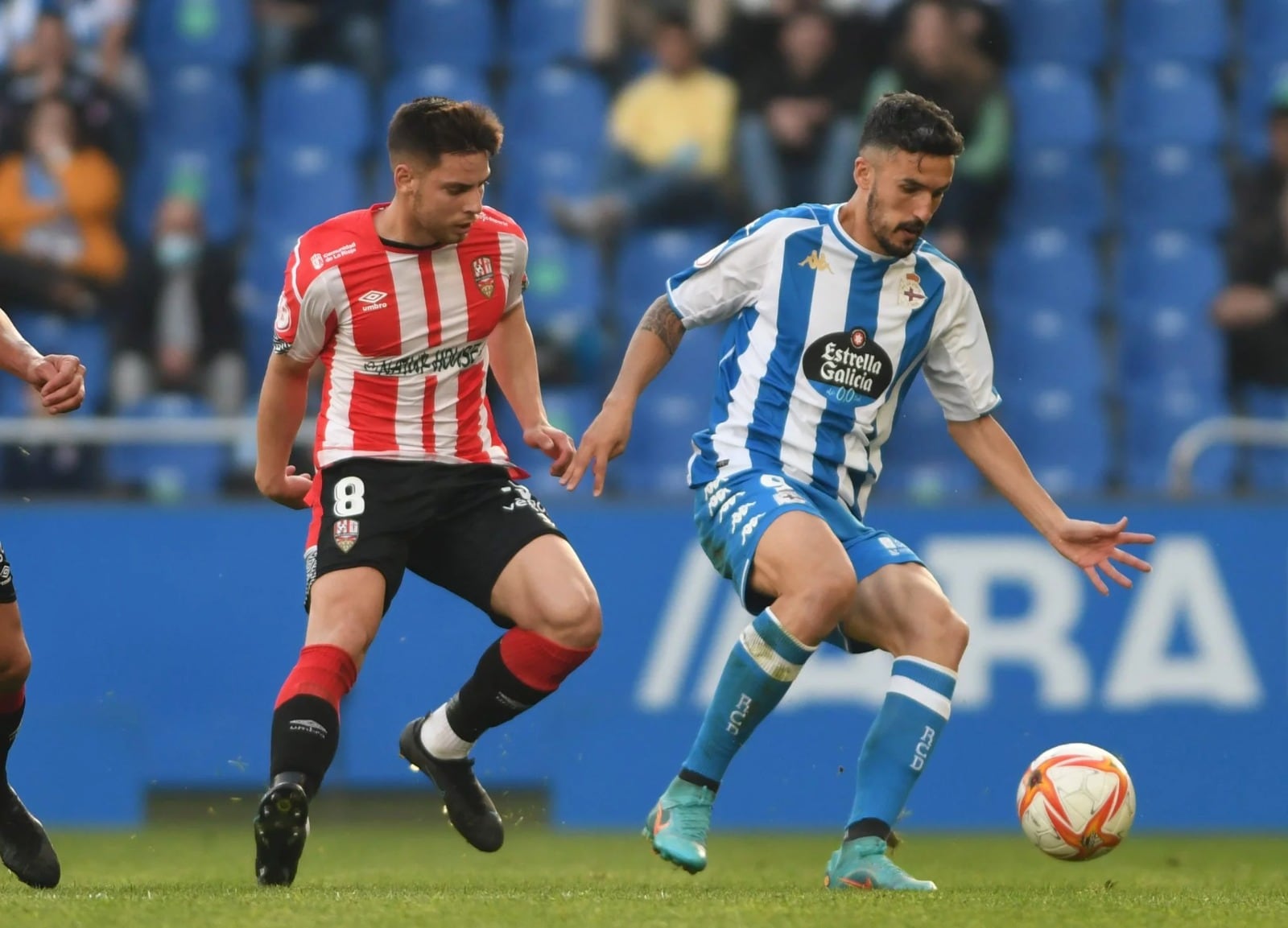 Rafa Parejo durante un partido con el Logroñés-Deportivo la pasada temporada