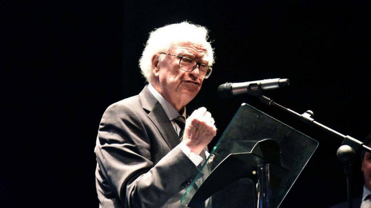 La Línea llora la muerte de su Hijo Predilecto, Luis Mañasco