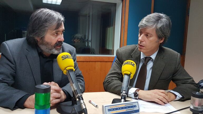 Fernando Collado y Carlos Pajares en el estudio de la Ventana 