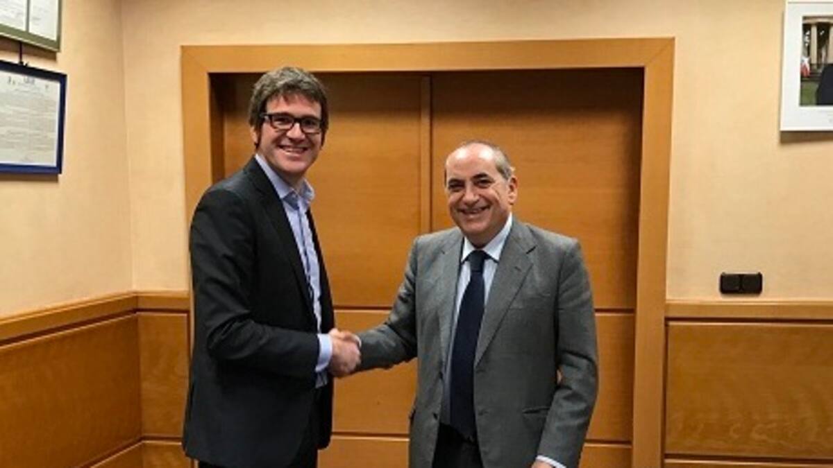 Urtaran pide al Gobierno vasco que retire la propuesta del tranvía a Zabalgana