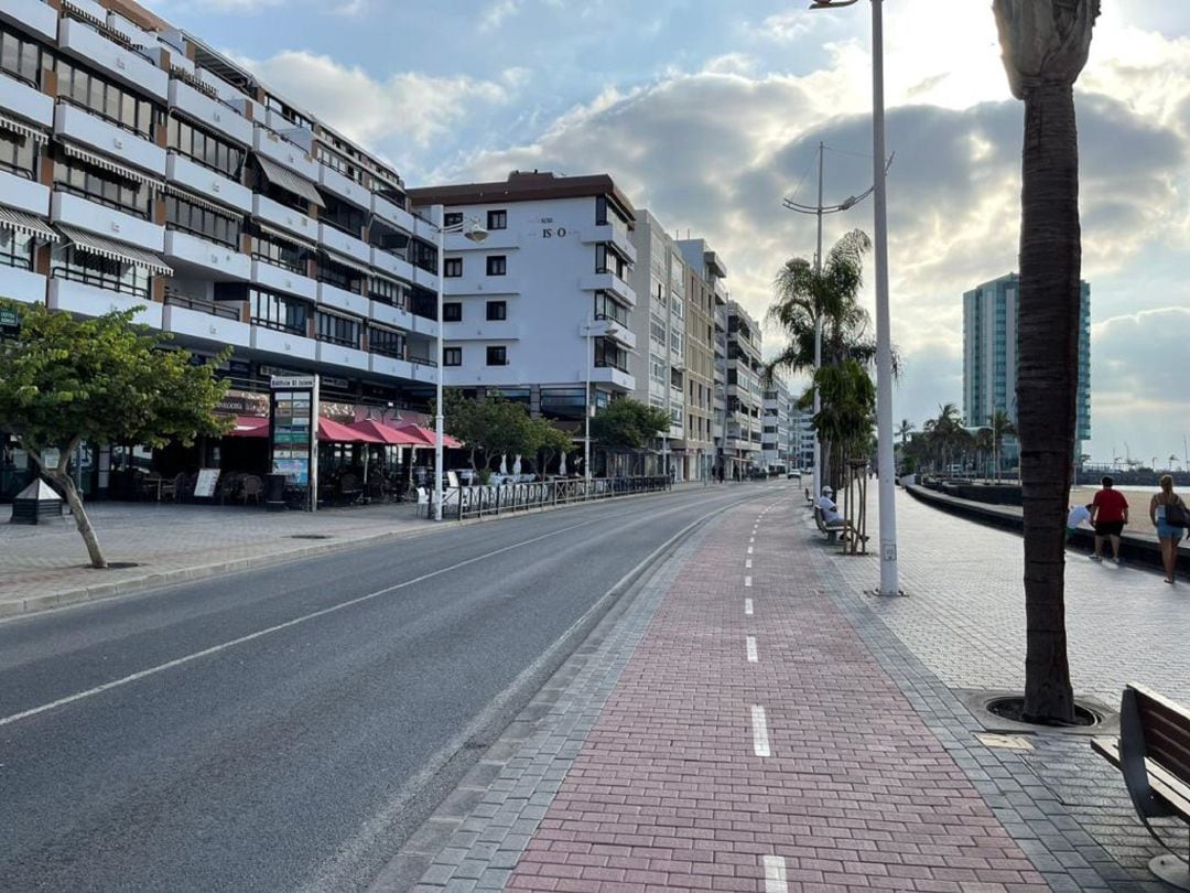 Imagen de archivo del frente de la Playa del Reducto en Arrecife.