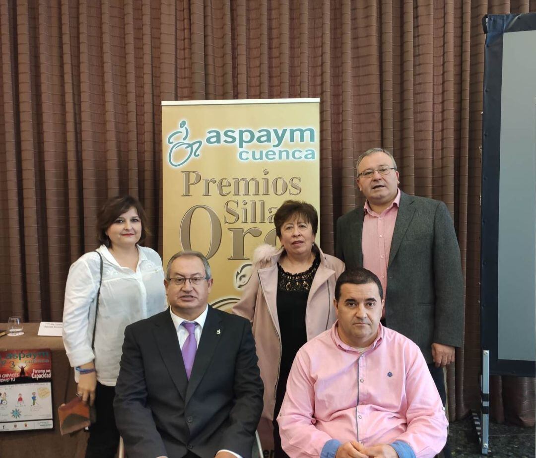 Entrega de la Silla de Oro de ASPAYM al IES Fernando 