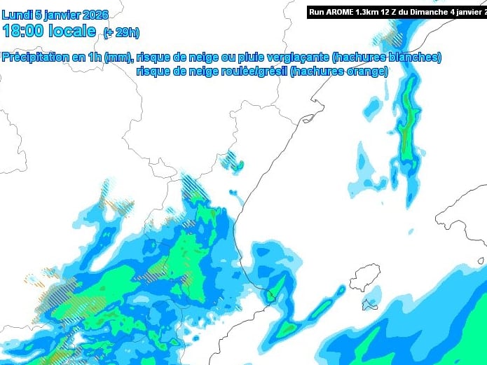 Mapa de previsión de lluvias a las 18:00 horas de este lunes 6 de enero en Castellón (AVAMET).