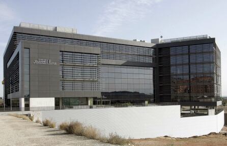 Imagen de archivo del Centro de Soluciones Empresariales de la Junta de Castilla y León, situado en Arroyo de la Encomienda (Valladolid), conocido como la &#039;Perla Negra&#039;