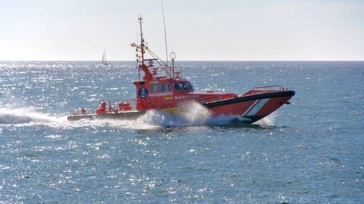 Una embarcación de Salvamento Marítimo