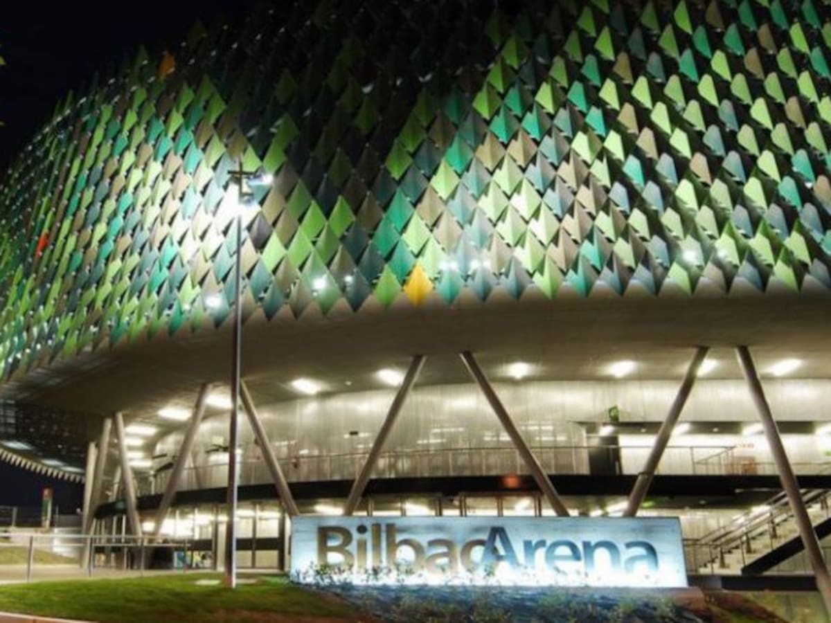 Nikola Rebic pasa reconocimiento médico