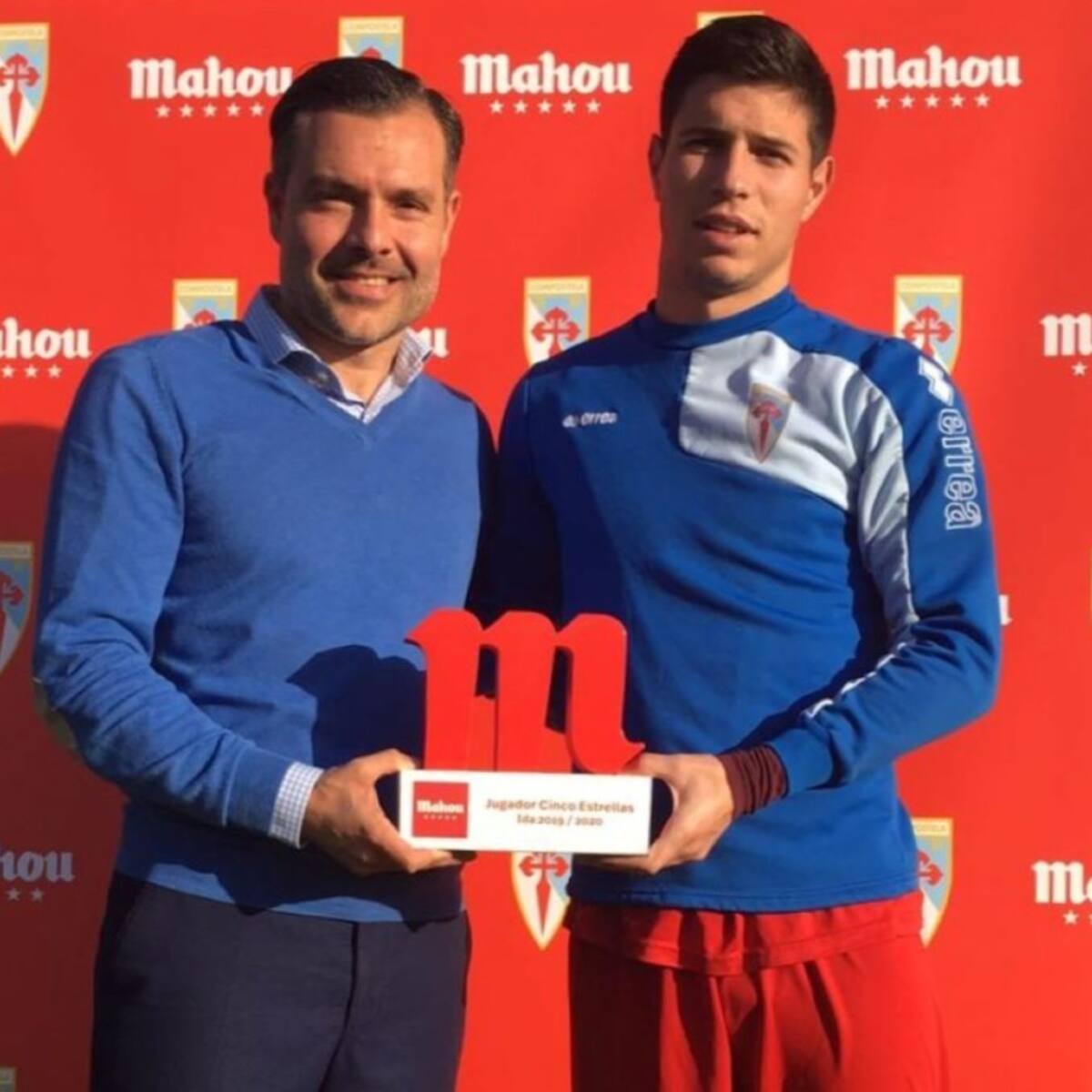 Comienza la segunda vuelta con el Compostela un paso por delante