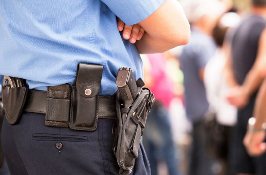 La llei preveu formacions específiques per als escortes, els vigilants i fins i tot els directors de seguretat