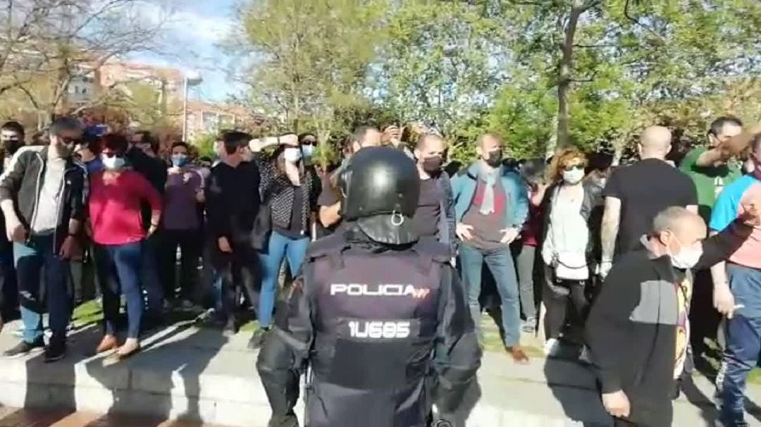 La Policía se despliega en la zona de los altercados