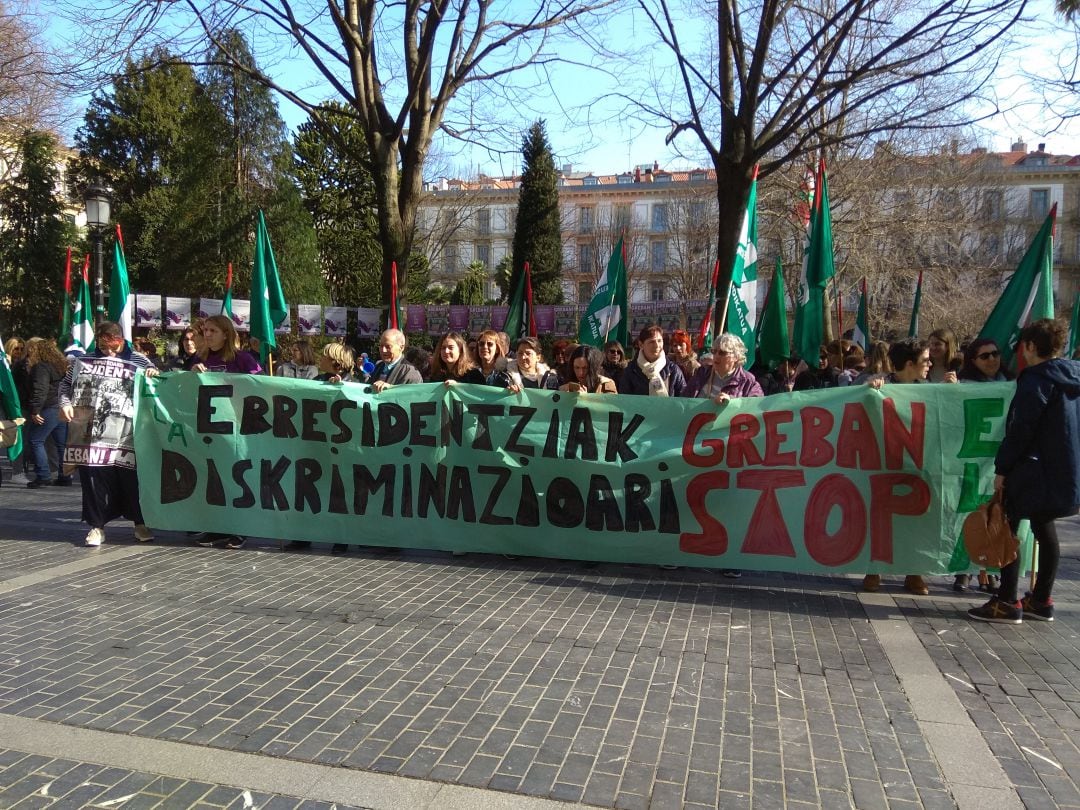 Las trabajadoras de las residencias de Gipuzkoa reclaman mejoras en las condiciones laborales