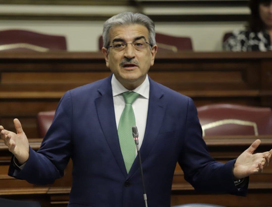 Román Rodríguez, vicepresidente de Canarias y consejero de Hacienda