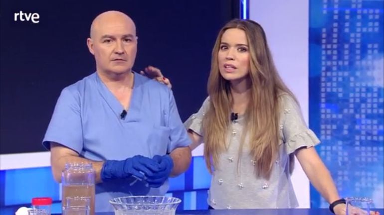 El doctor Luis Benito y Cristina Lasvignes en &#039;Esto es vida&#039;