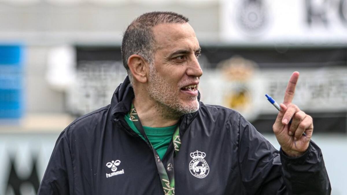 Romerito presentado como técnico de la Balona