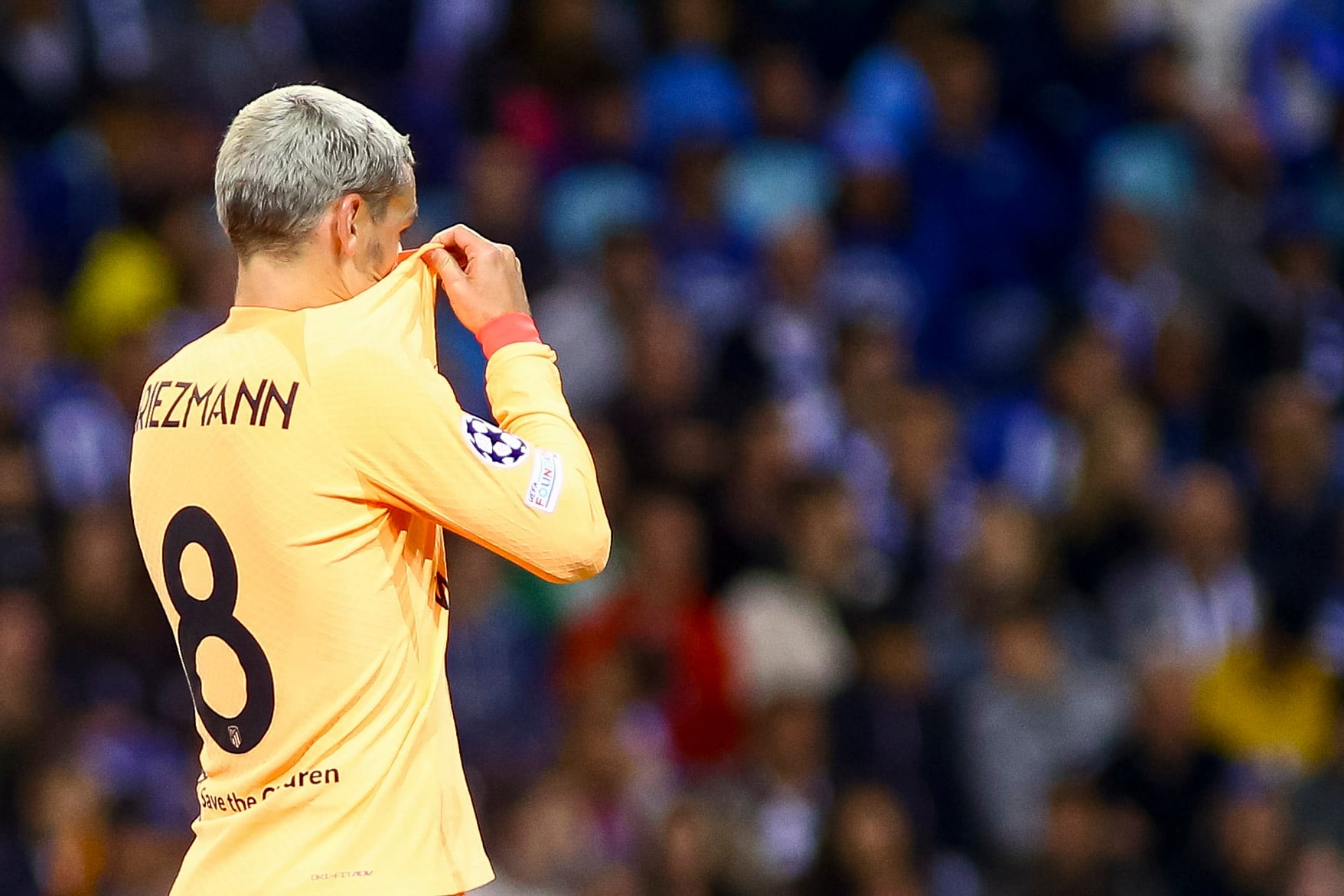 Griezmann, durante el partido ante el Oporto.