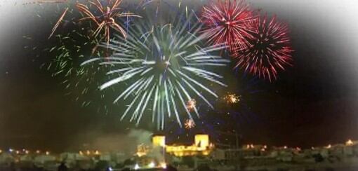 Fuegos artificiales con motivo de la Fiesta del Cristo de la Misericordia