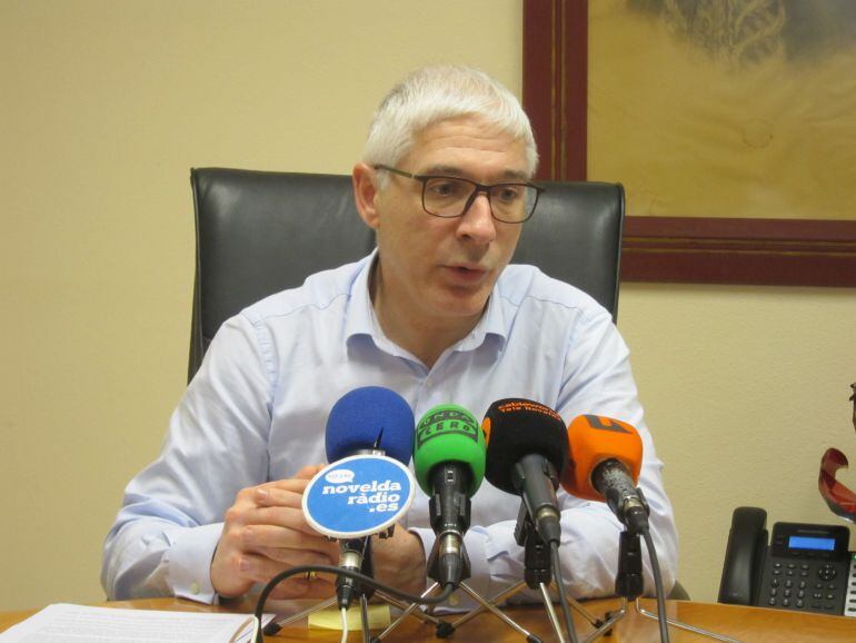 Armando Esteve, Alcalde Novelda