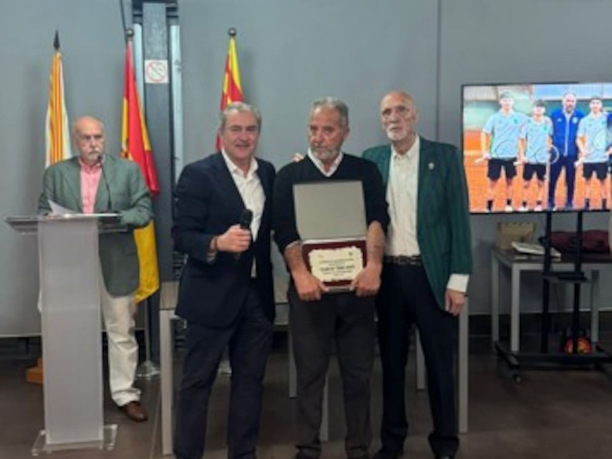La Gala de la Federación Aragonesa de Tenis reconoce el 50 Aniversario del CT Zoiti