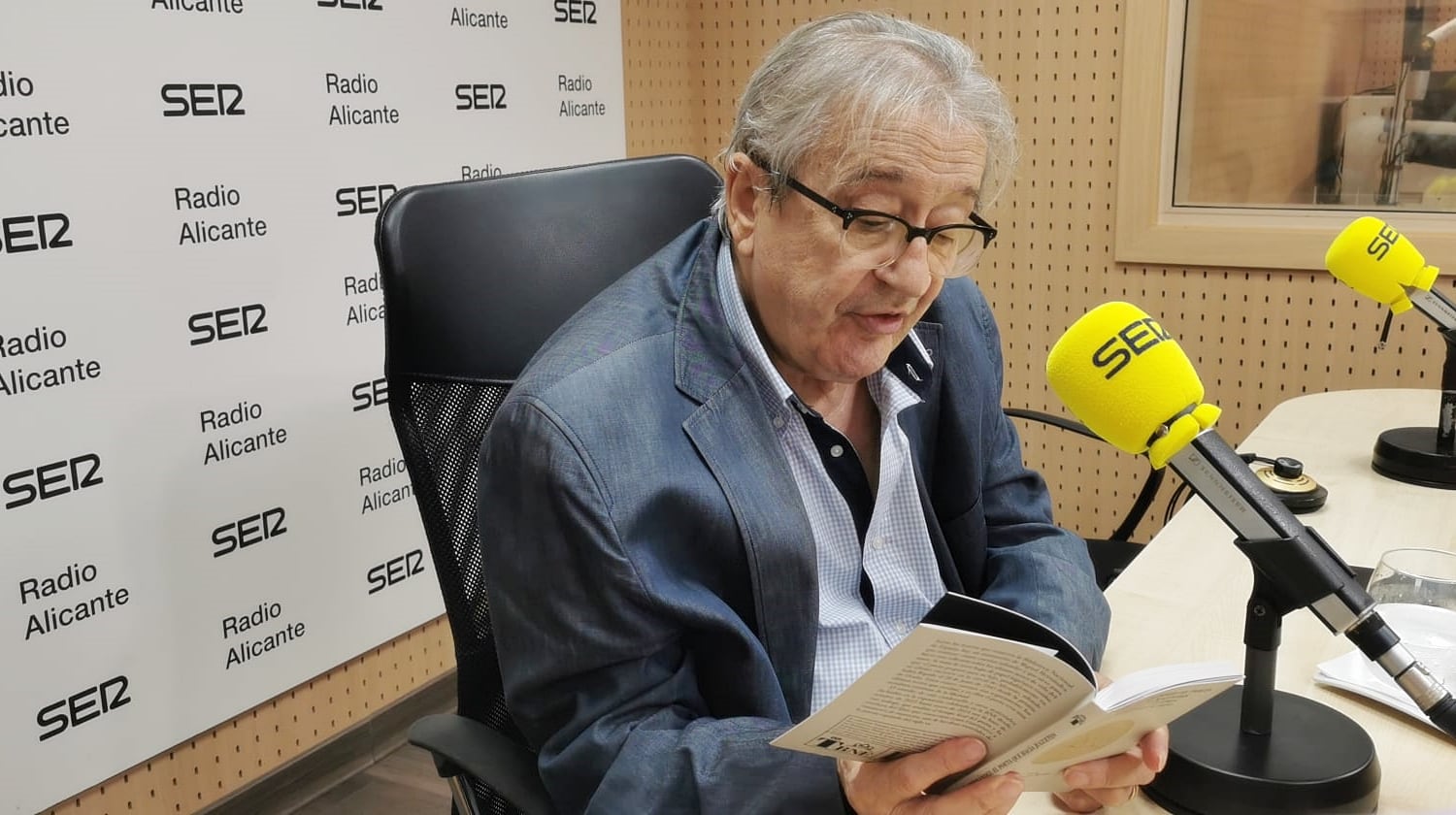 José Carlos Rovira, comisario de la exposición “Miguel Hernández: el poeta que hacía juguetes” en la Biblioteca Nacional de España