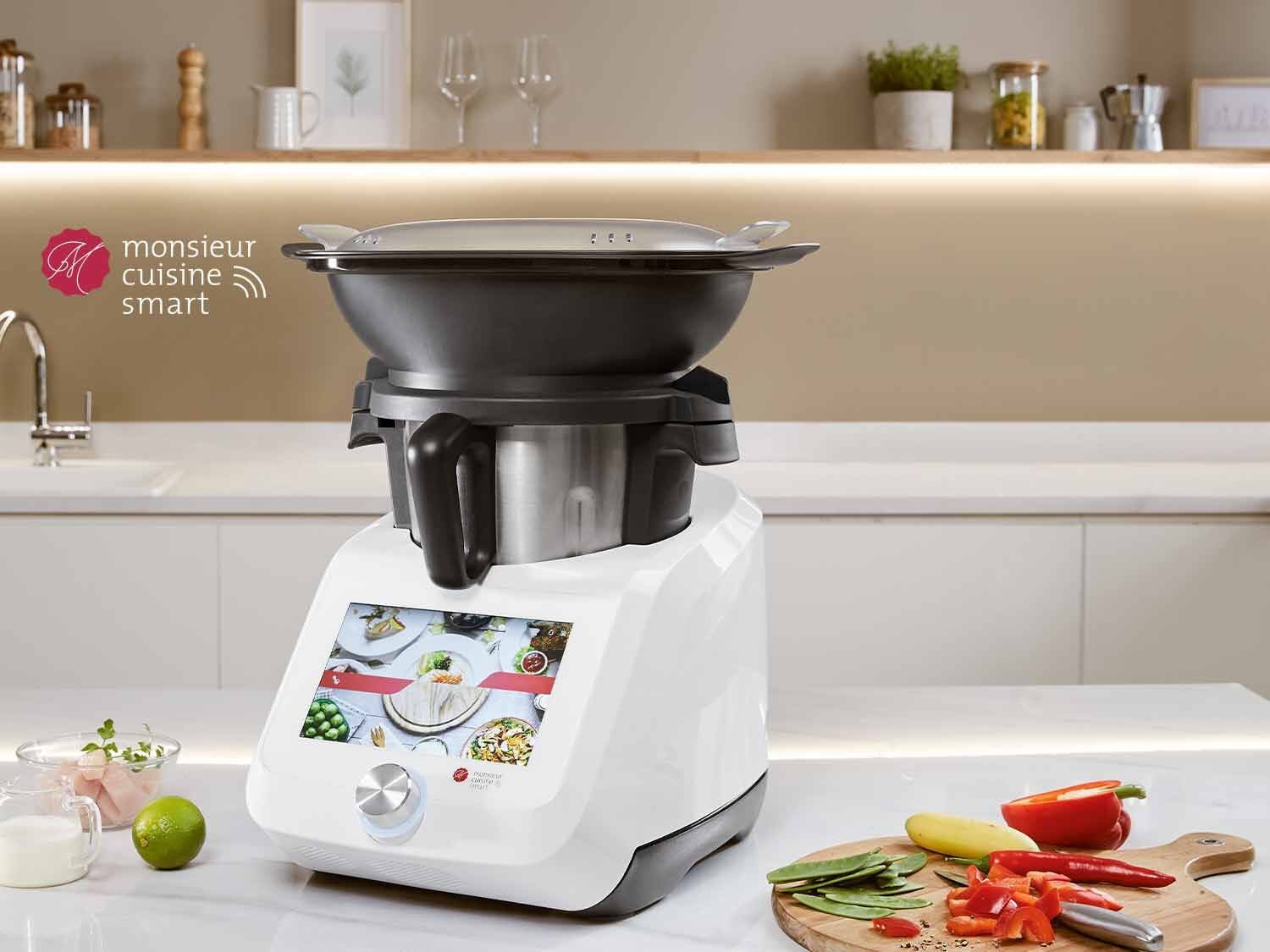 Así es Monsieur Cuisine, el polémico robot de cocina de Lidl.