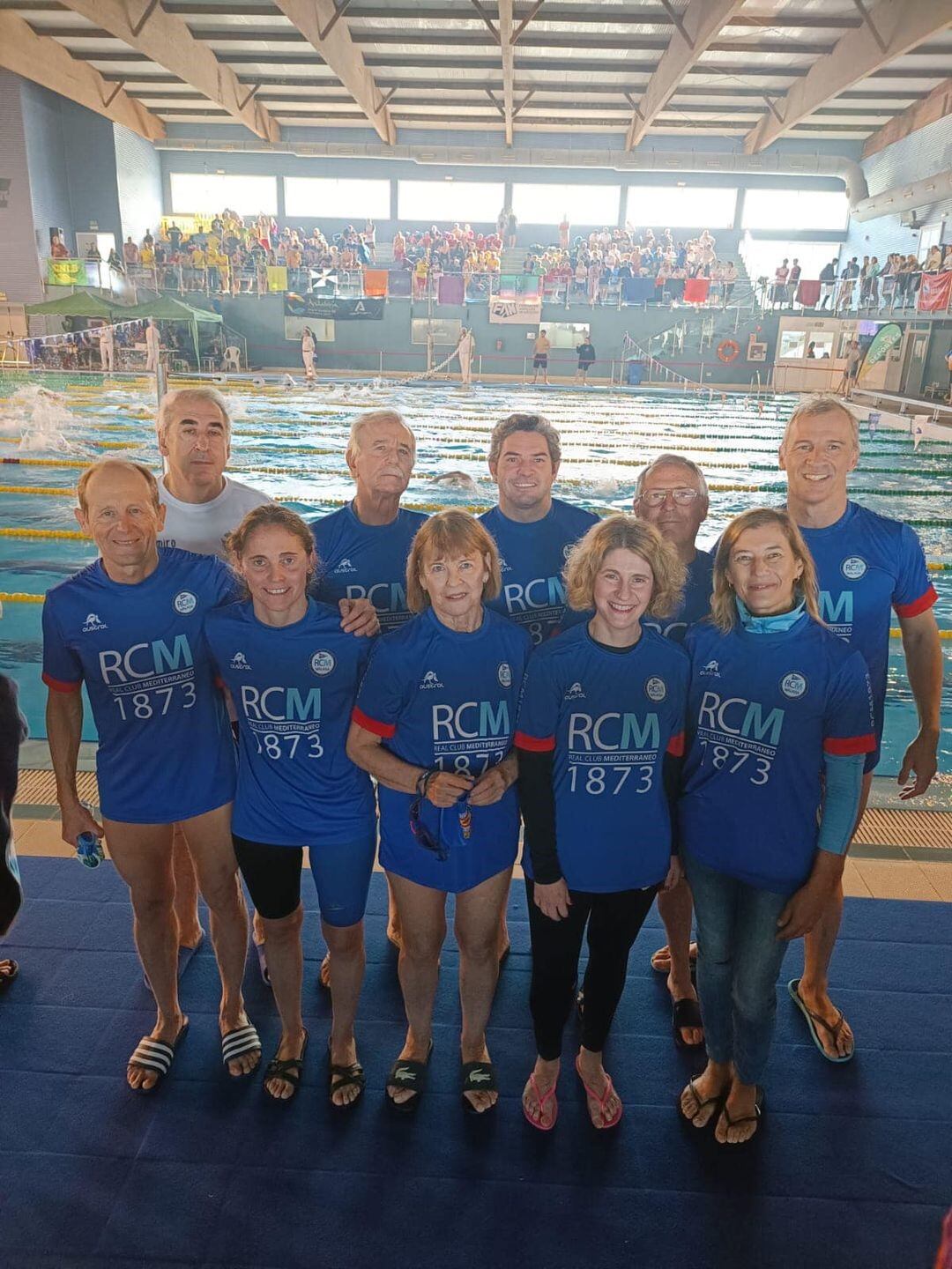 El Club Mediterráneo consiguió 33 medallas en el Campeonato de Andalucía máster en Cádiz