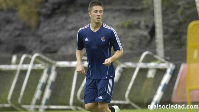 Jon Gaztañaga está totalmente recuperado de su lesión y quiere hacerse un sitio en el primer equipo