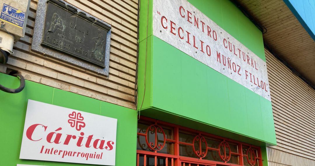 imagen de archivo de la fachada en donde se ubica la sede de Cáritas Valdepeñas 