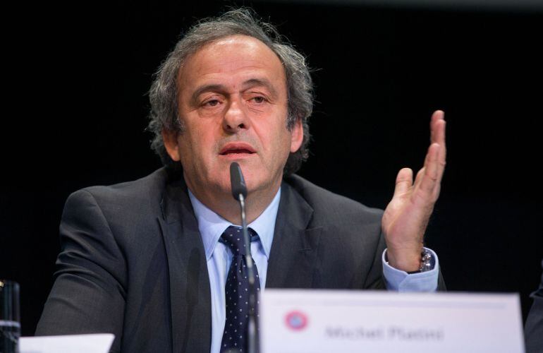 ZURICH, SWITZERLAND - MAY 28: UEFA president Michel Platini attends a press conference prior to the 65th FIFA Congress at Hallenstadion on May 28, 2015 in Zurich, Switzerland. (Photo by Philipp Schmidli/Getty Images)