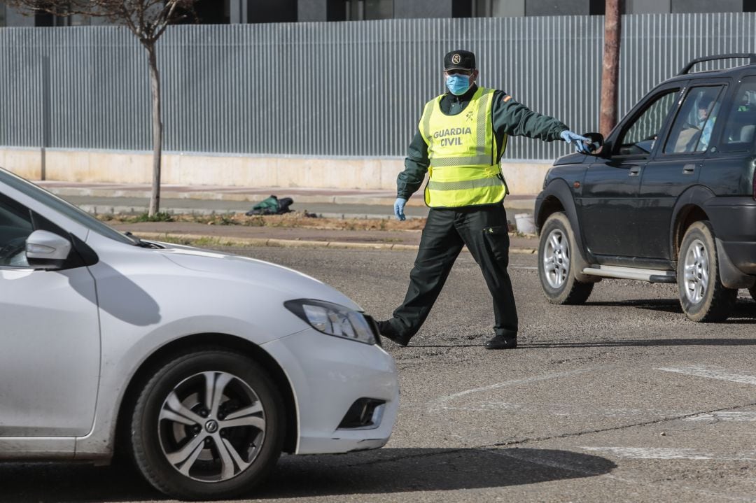 Imagen de archivo de un control de la Guardia Civil