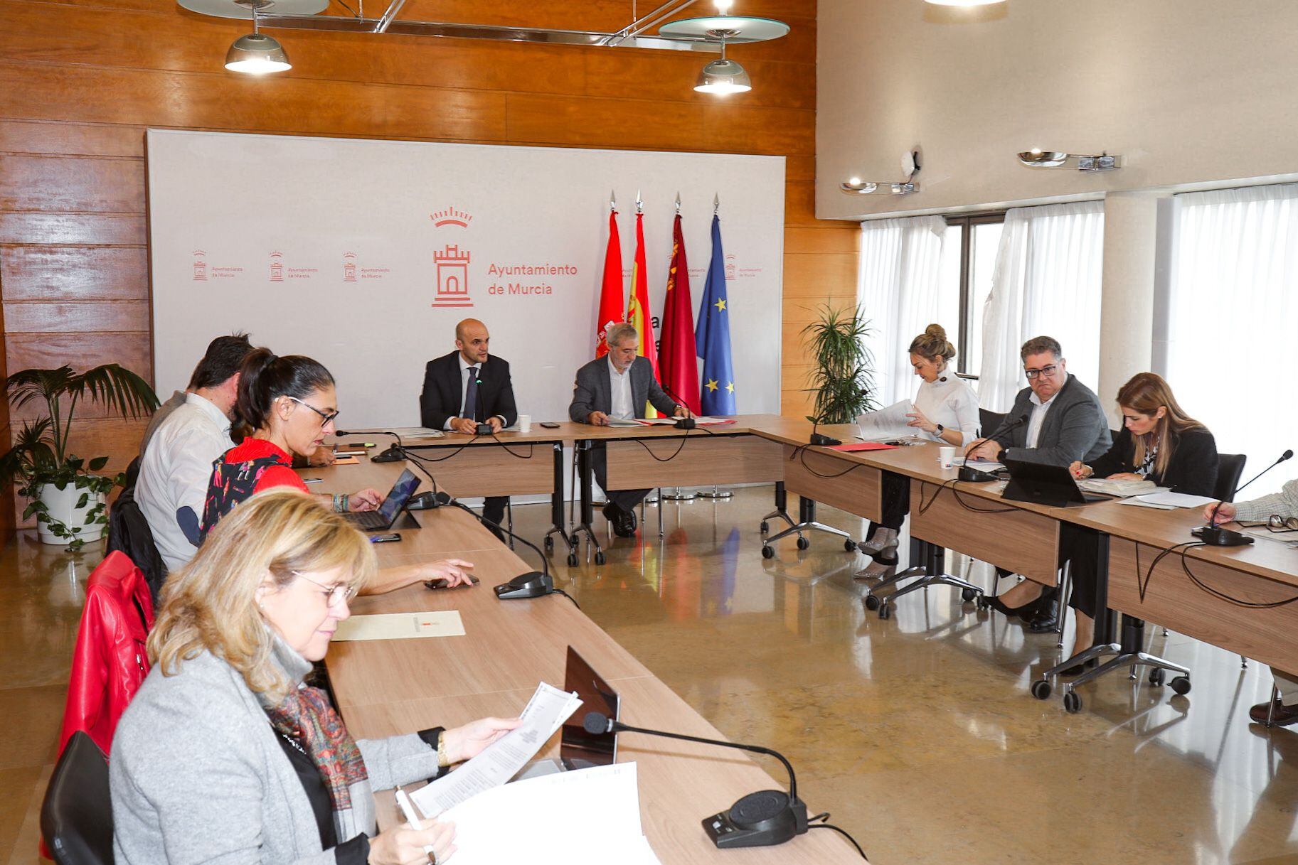 Reunión de la Comisión de Pleno de Infraestructuras, Hacienda, Gestión Económica y Asuntos Generales