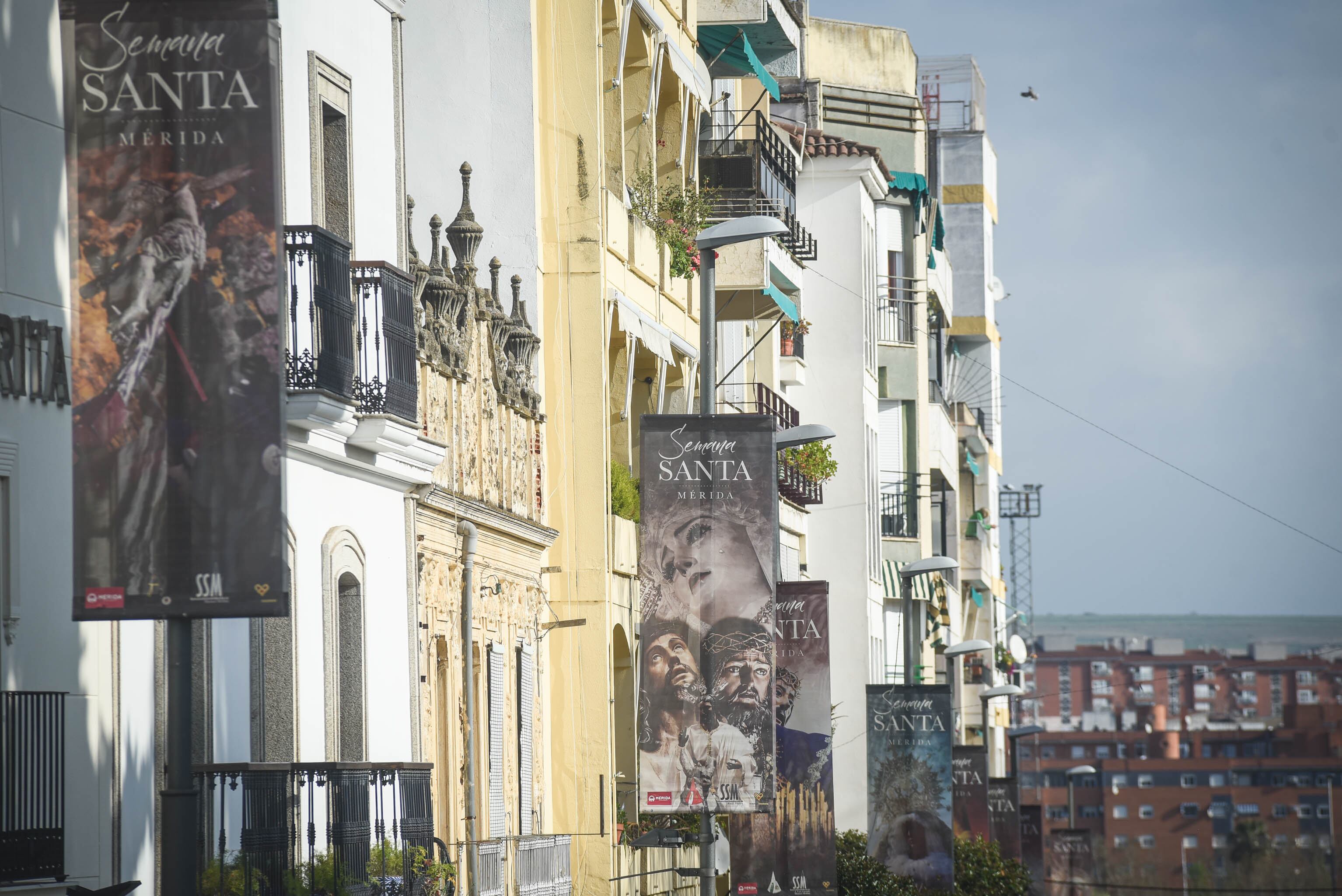 Preparación de la ciudad para Semana Santa