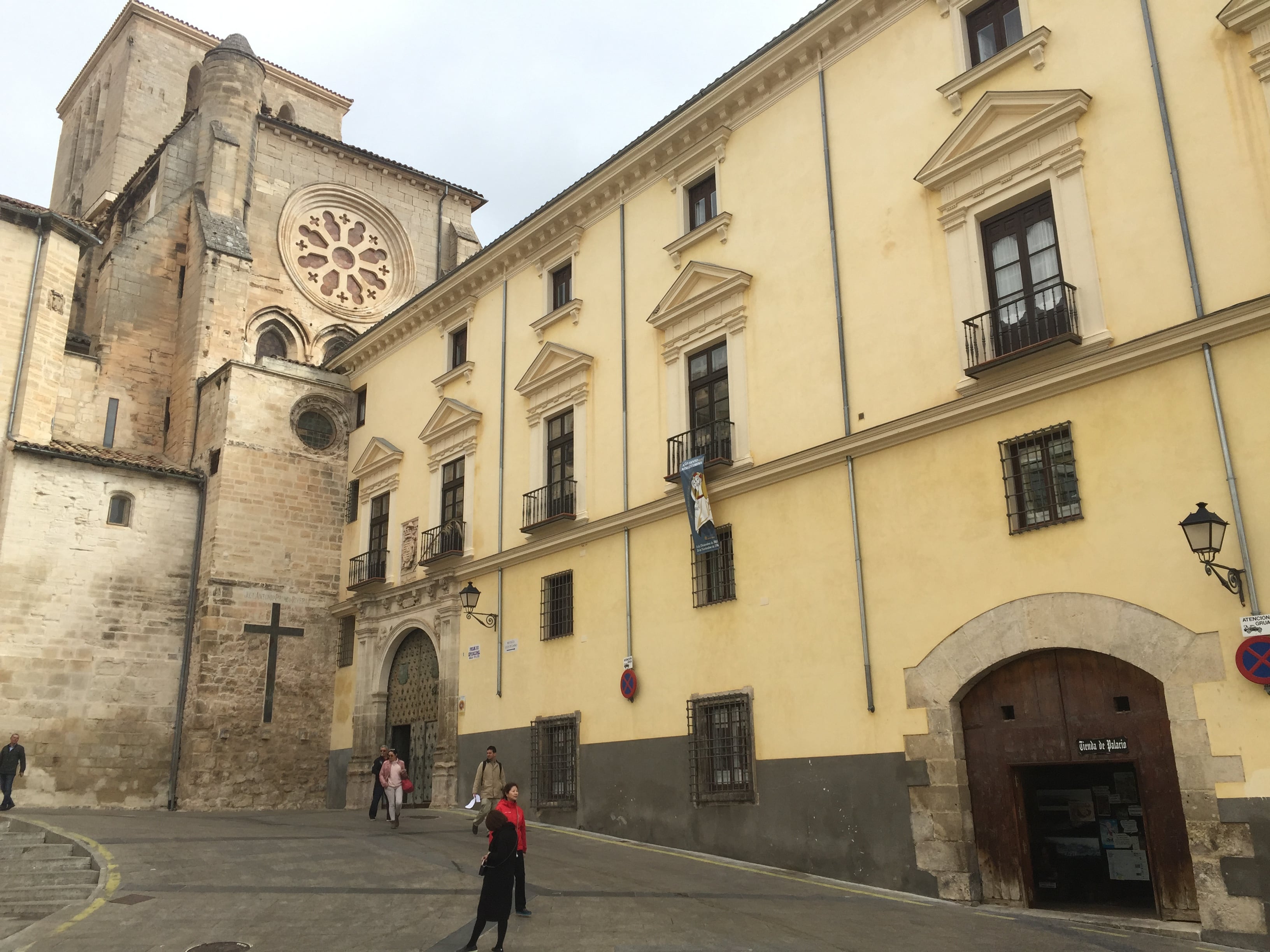 Actual palacio episcopal de Cuenca donde estuvo en el siglo XVI la sede de la Inquisición y las celdas donde estuvo preso Pedro de Orellana.