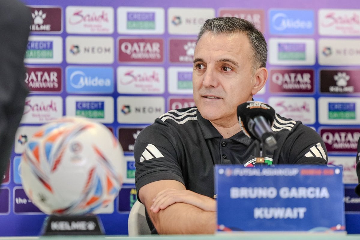 El ferrolano Bruno García, seleccionador de fútbol sala de Kuwait, durante la reciente Copa de Asia (cedida)
