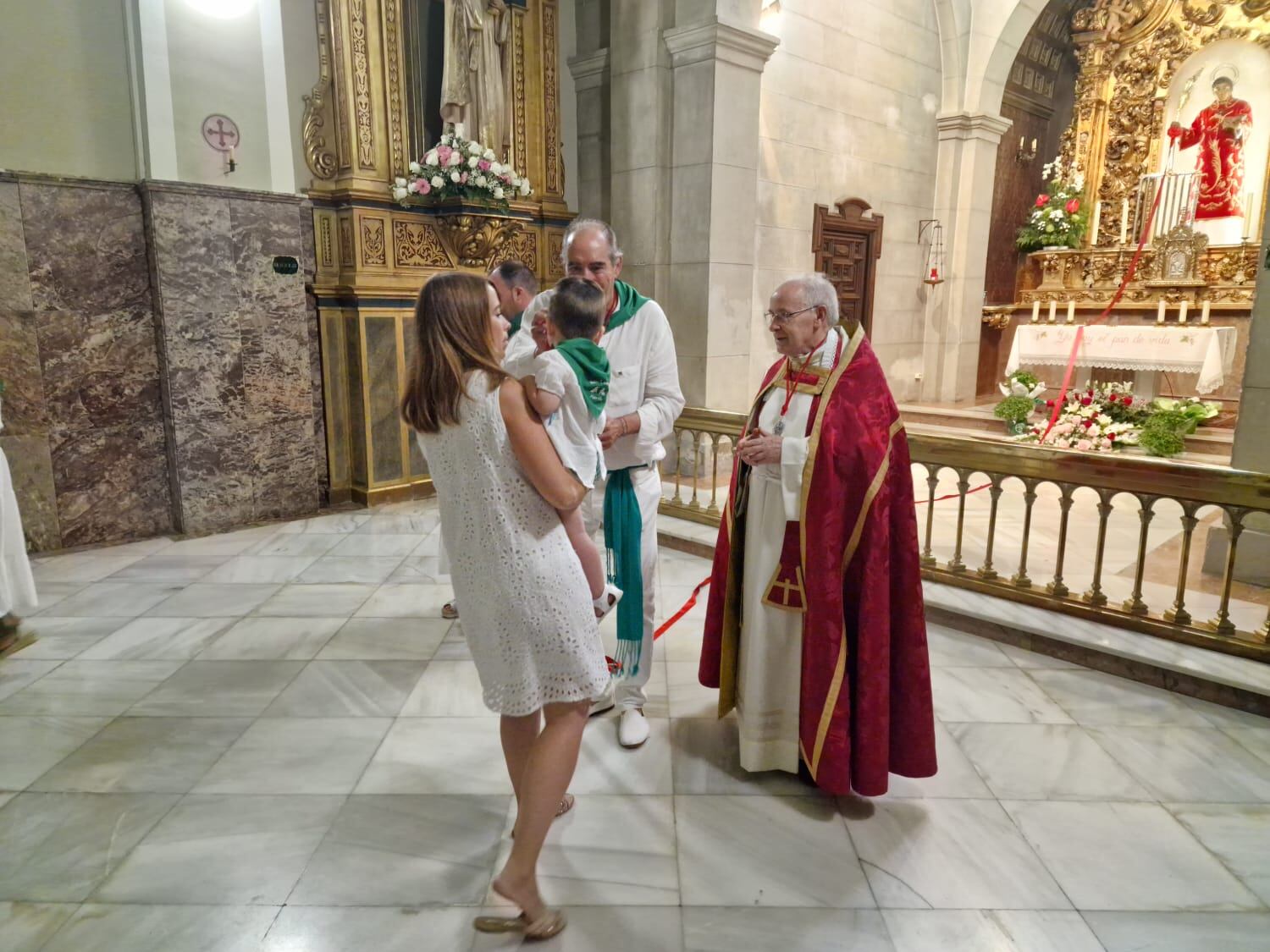 Presentación de niños y niñas a San Lorenzo