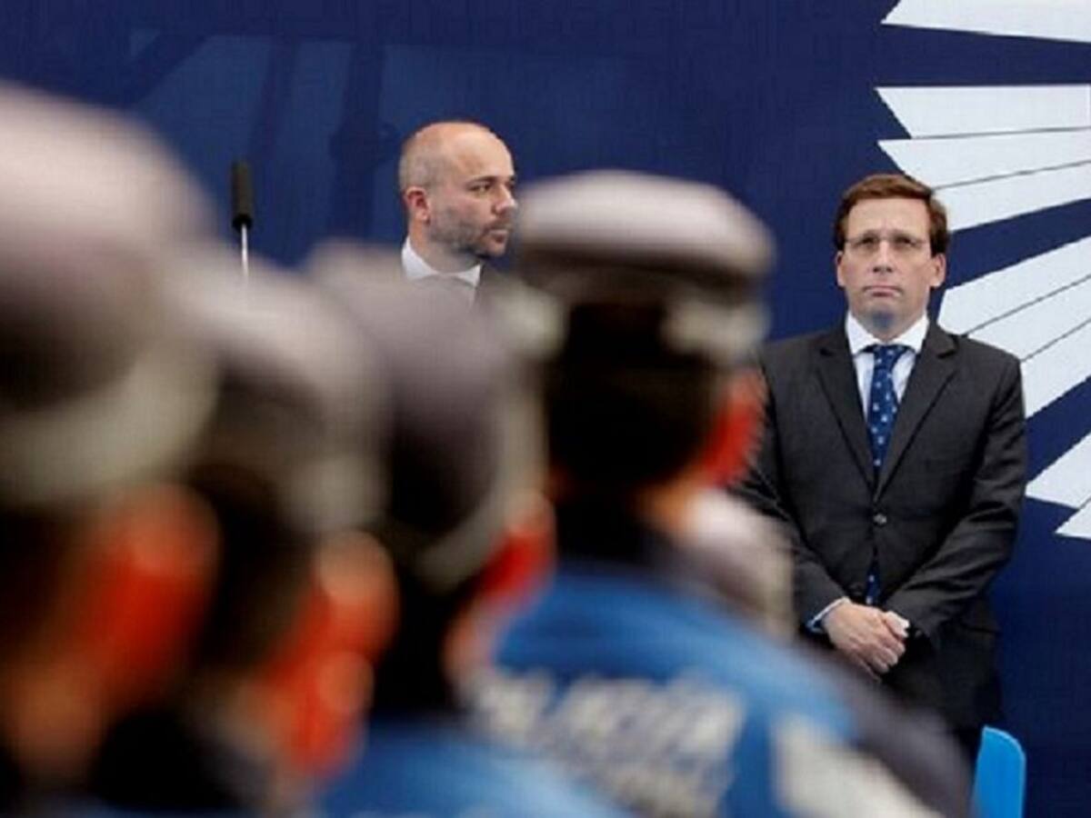 Almeida da carpetazo a la investigación interna contra los policías que amenazaron de muerte a Carmena