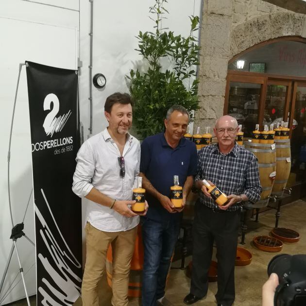 Roger Gotarrodona, Miquel Gual y Toni Perelló. Dos Perellons.